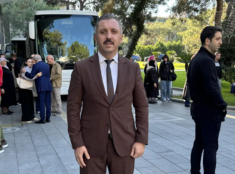 Antalya'da düzenlenen "9. Geleneksel Şehit Aileleri Buluşması" sona erdi