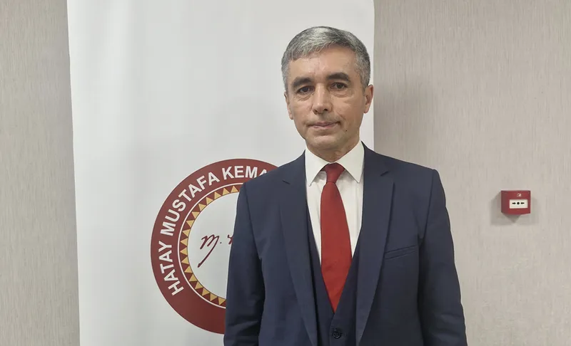 Hatay'da "Doğu Akdeniz’de Güvenlik, Ticaret ve Yaşam" söyleşisi düzenlendi