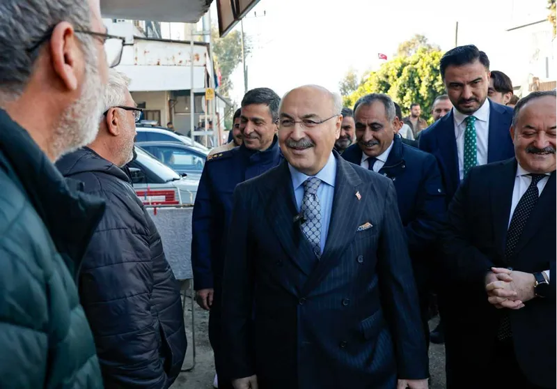 Adana Valisi Yavuz Selim Köşger, vatandaşlarla buluştu