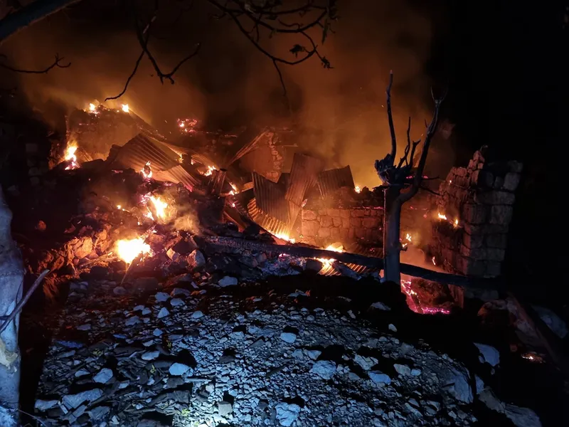 Adana'da evinde çıkan yangında 85 yaşındaki kadın hayatını kaybetti