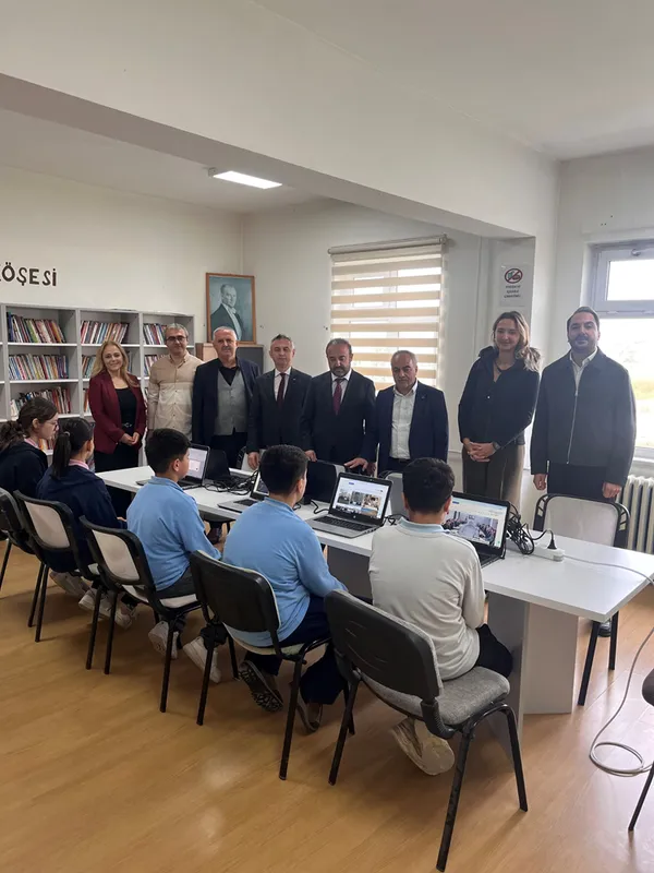 Akcoat'tan eğitime teknoloji desteği