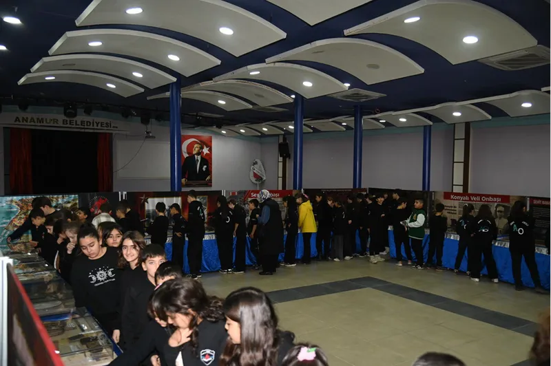 Anamur ilçesinde Çanakkale Savaşları Gezici Müze Sergisi açıldı