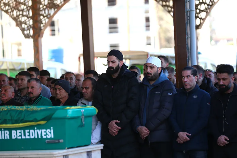 Kaleci İsmail Çipe'nin babasının cenazesi Hatay'da defnedildi