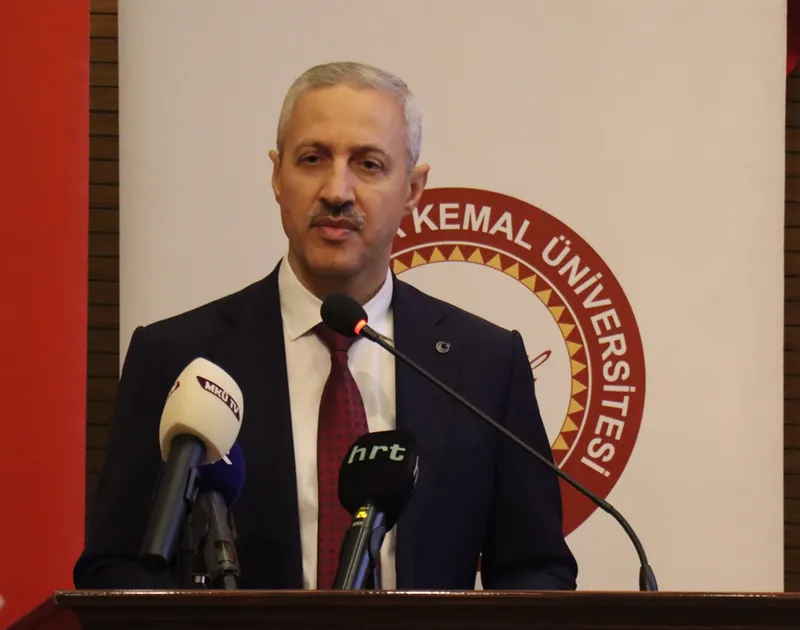HMKÜ Rektörü Prof. Dr. Veysel Eren, son 3 yıllık faaliyetleri değerlendirdi