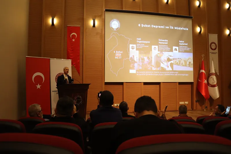 HMKÜ Rektörü Prof. Dr. Veysel Eren, son 3 yıllık faaliyetleri değerlendirdi