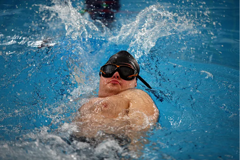 Down sendromlu yüzücü Mehmet, milli formaya kavuşmak için kulaç atıyor