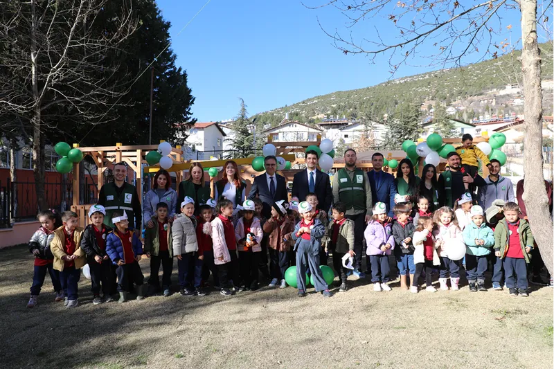 Yeşilay, Akseki'de anaokulu öğrencilerine yönelik sağlıklı yaşam etkinliği düzenledi