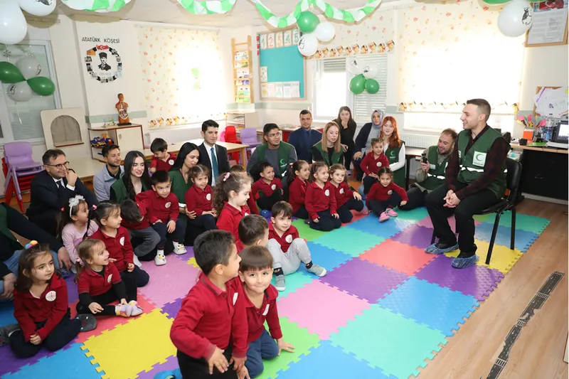 Yeşilay, Akseki'de anaokulu öğrencilerine yönelik sağlıklı yaşam etkinliği düzenledi