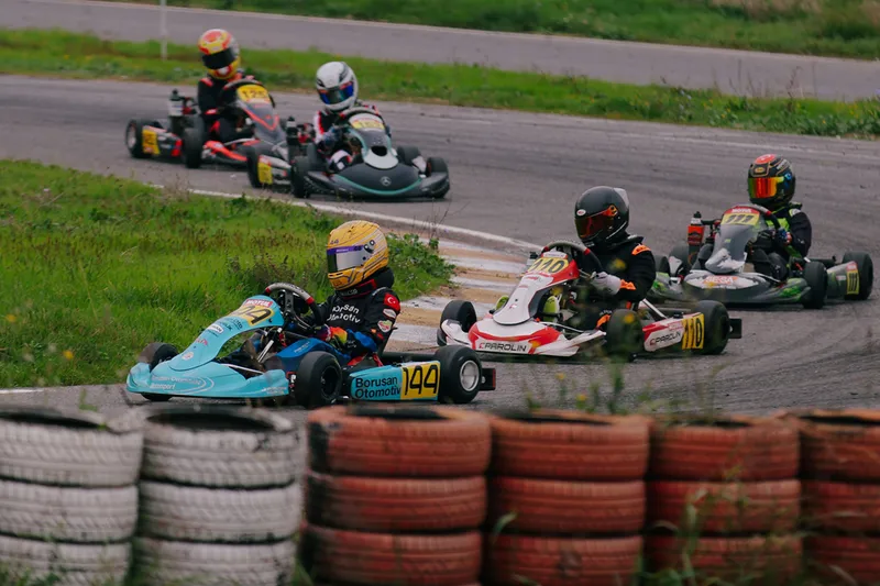 BOM Karting takımı 5 podyum derecesiyle birinciliğini korudu
