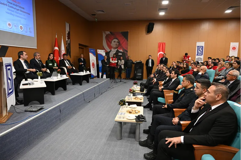 Kadirli'de "Denetimli Serbestlik" paneli düzenlendi