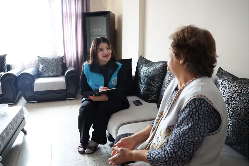 Akdeniz ilçesinde onkoloji hastalarına ve engellilere psikolojik destek veriliyor