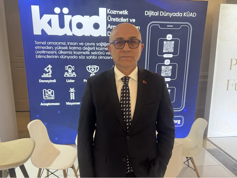 Reklam yönetmeliğinde "yapay zeka" ve "influencer" düzenlemesi