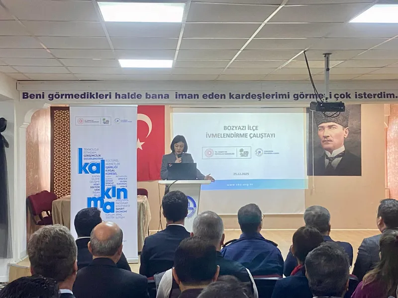 Bozyazı'da kalkınmaya yönelik projeler toplantıda görüşüldü 