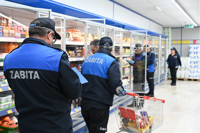 Osmaniye'de zabıta ekipleri marketleri denetledi