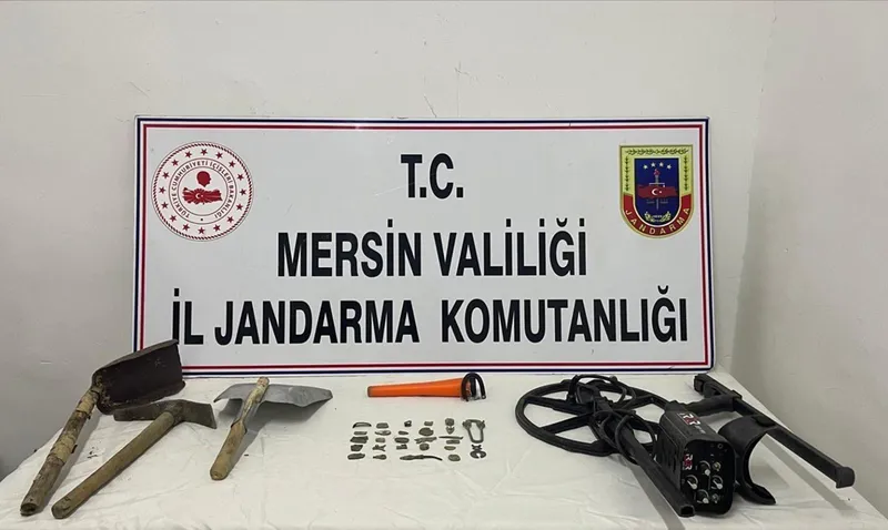 Mersin'de tarihi eser niteliği taşıdığı değerlendirilen 29 obje ele geçirildi