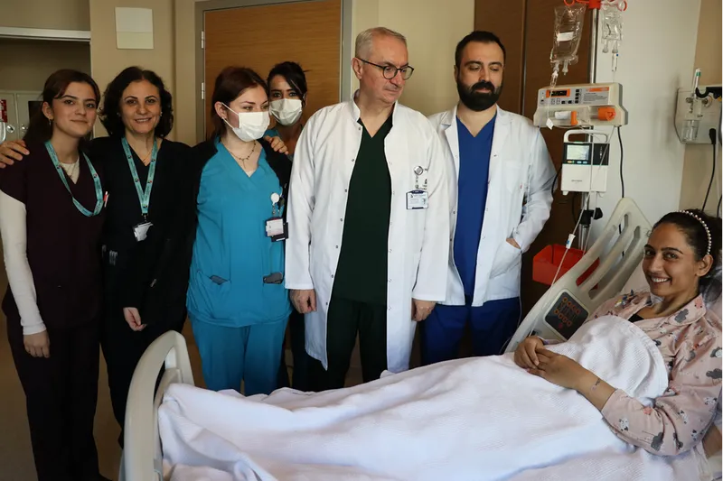 Wilson hastası kadının yeni yıl dileği "karaciğer nakliyle" gerçek oldu