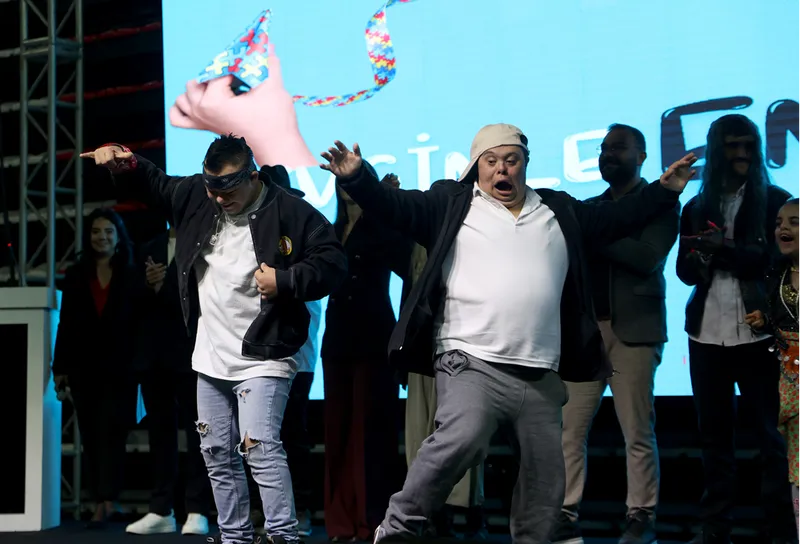 Antalya'da 6. Geleneksel Kültür Sanat ve Spor Şenliği düzenlendi