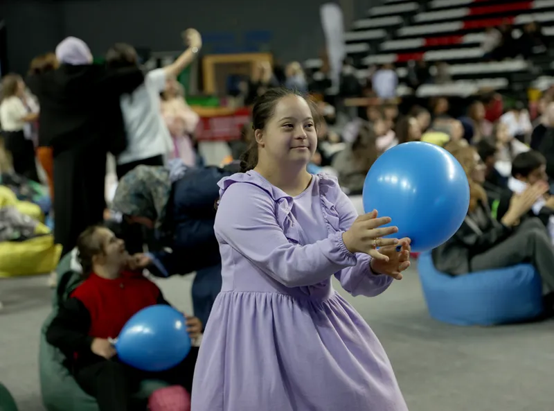 Antalya'da 6. Geleneksel Kültür Sanat ve Spor Şenliği düzenlendi