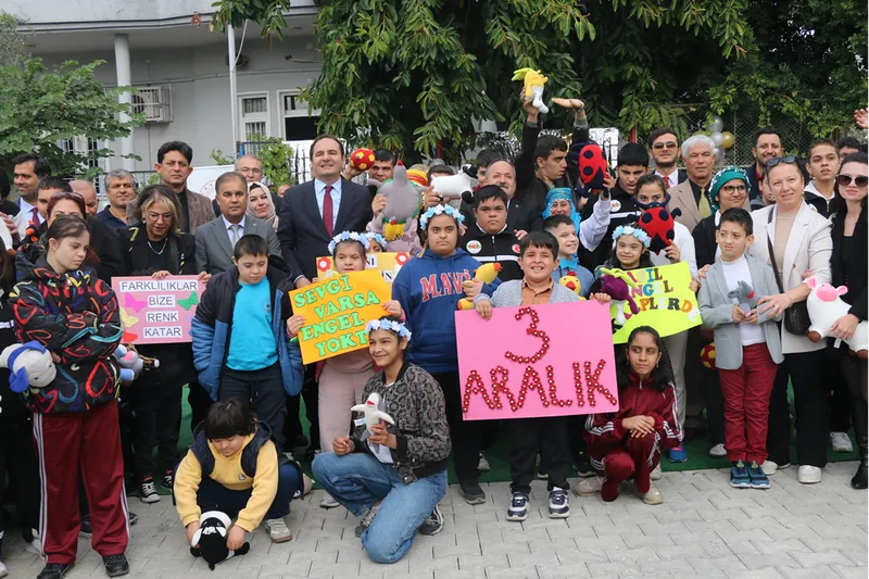 Seyhan ilçesinde "Özel Eğitim Şenliği" düzenlendi