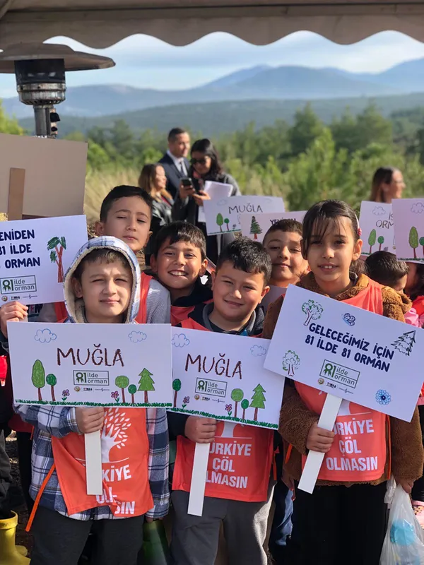"81 İlde 81 Orman" projesi Muğla'da 20 bin fidanla sürüyor