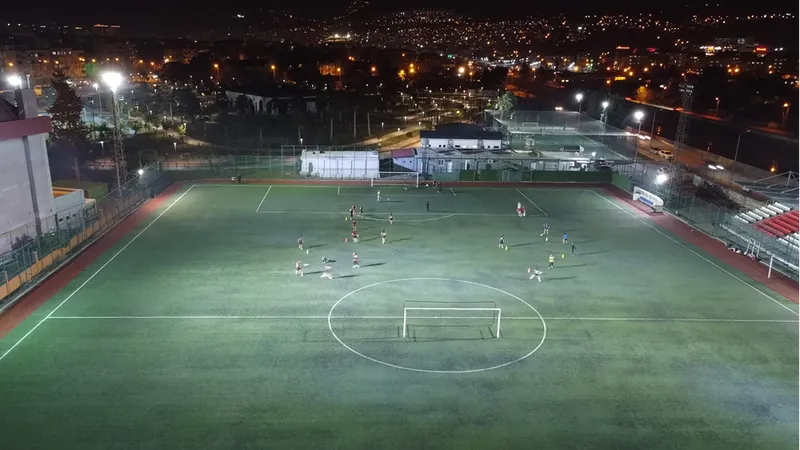 Depremin izlerini futbolla silen kızlar Gelişim Ligi'ne hazırlanıyor