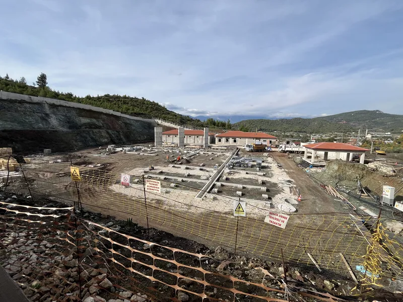 Kumluca Kaymakamı Güneş, ilçedeki altyapı çalışmalarını inceledi