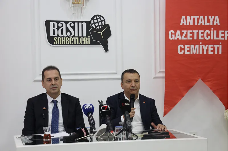 Antalyaspor Başkanı Perçin, "Basın Sohbetleri"nde konuştu: