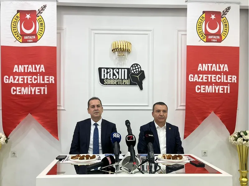 Antalyaspor Başkanı Perçin, "Basın Sohbetleri"nde konuştu: