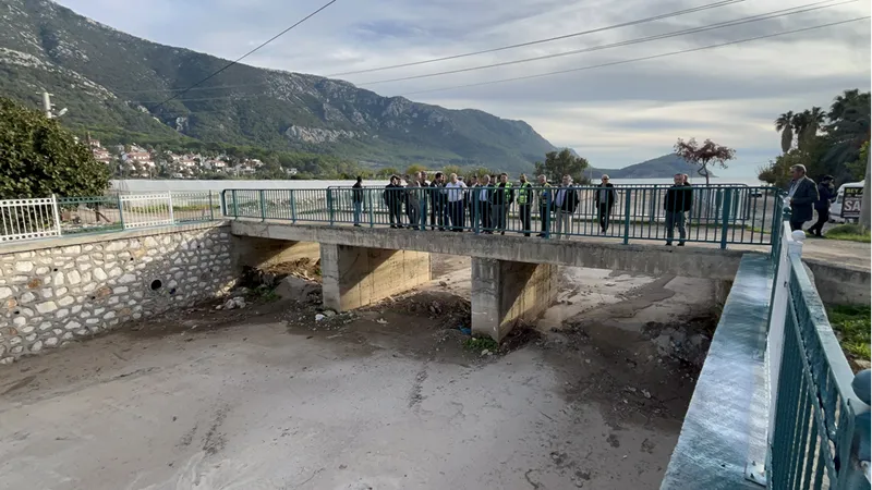 Kumluca Kaymakamı Güneş, ilçedeki altyapı çalışmalarını inceledi