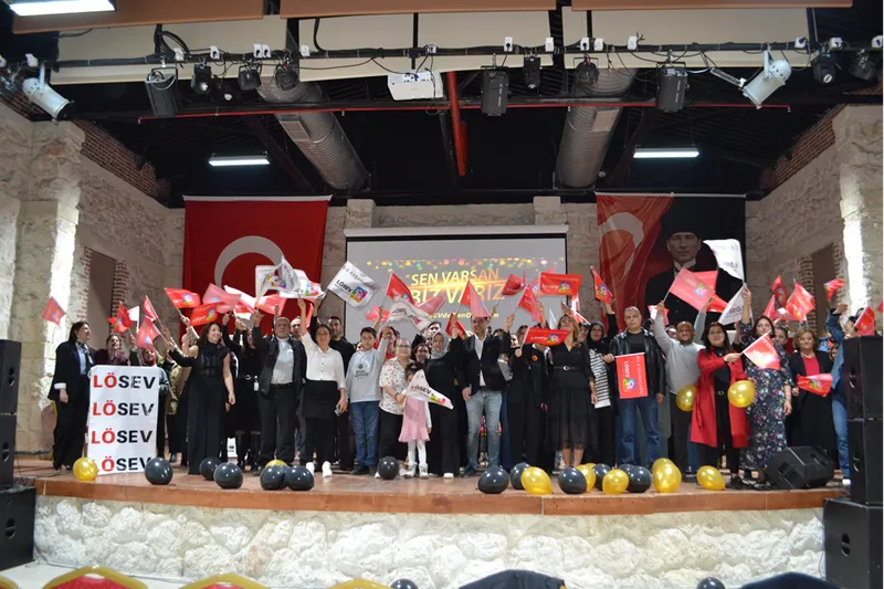 LÖSEV gönüllüleri "Dünya Gönüllüler Günü"nde bir araya geldi