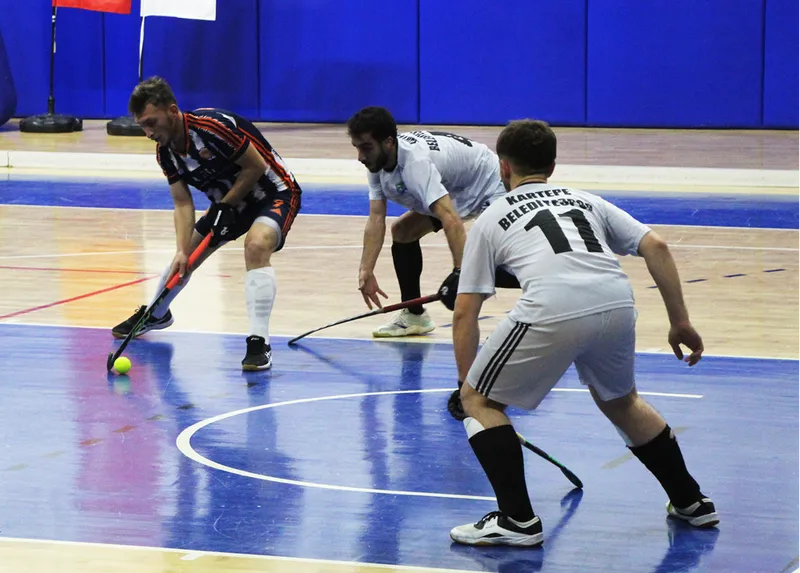 Salon Hokeyi Erkekler Süper Lig maçları Alanya'da yapıldı