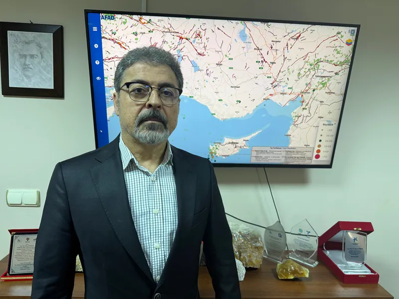 Prof. Dr. Sözbilir Antalya'daki depremleri değerlendirdi: