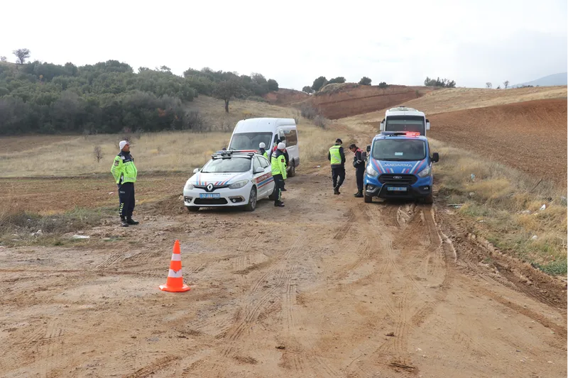 Isparta'da vücut bütünlüğü bozuk halde ölü bulunan çobanın uzuv araması sürüyor