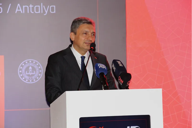 Aile ve Sosyal Hizmetler Bakan Yardımcısı Tarıkdaroğlu, "Şehit Aileleri Buluşması"nda konuştu: