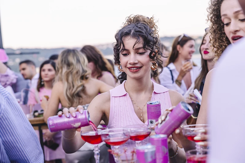 Red Bull, yeni ürünü Pink Edition