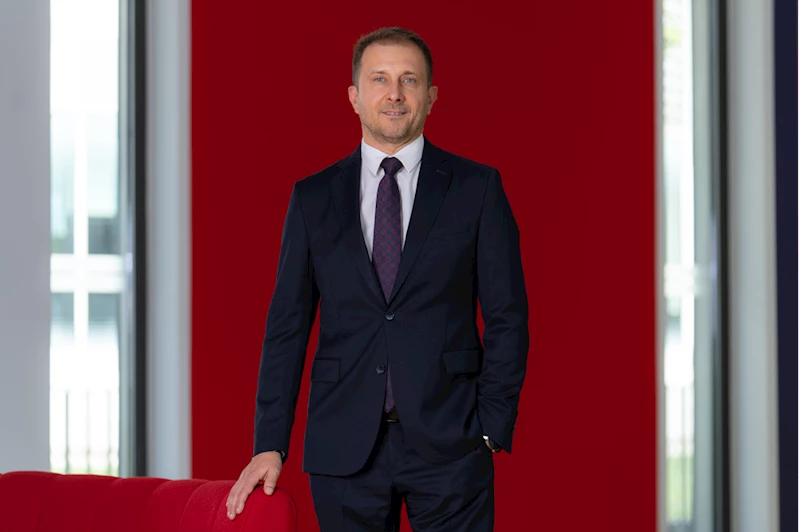 Akbank büyük dil modeli çözümleriyle aylık 1,3 milyon belgeyi işliyor