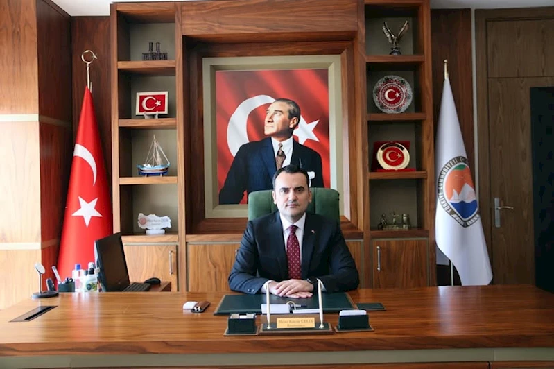 Finike Kaymakamı Çelik
