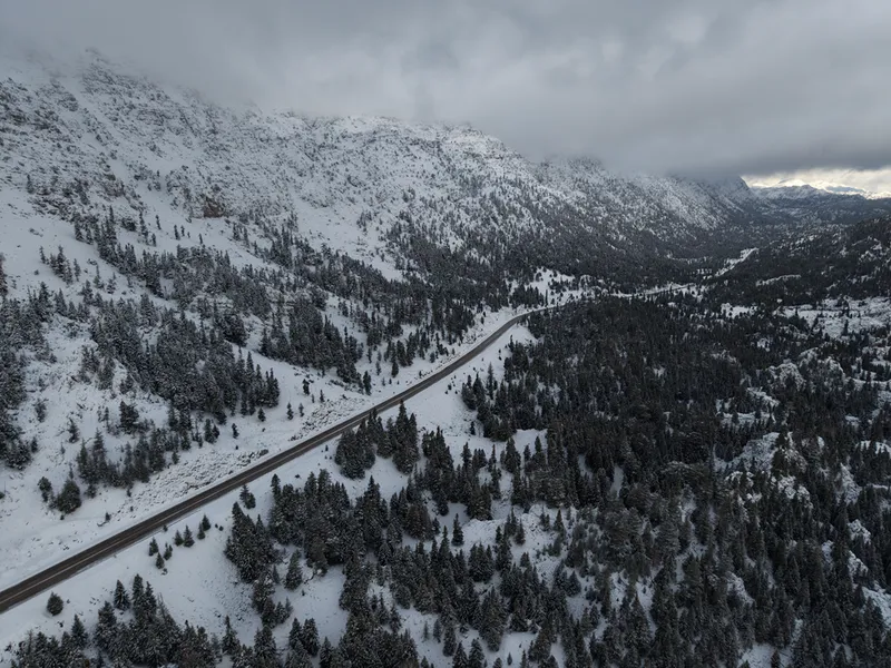 Akdeniz'i İç Anadolu'ya bağlayan Alacabel Geçidi beyaza büründü 