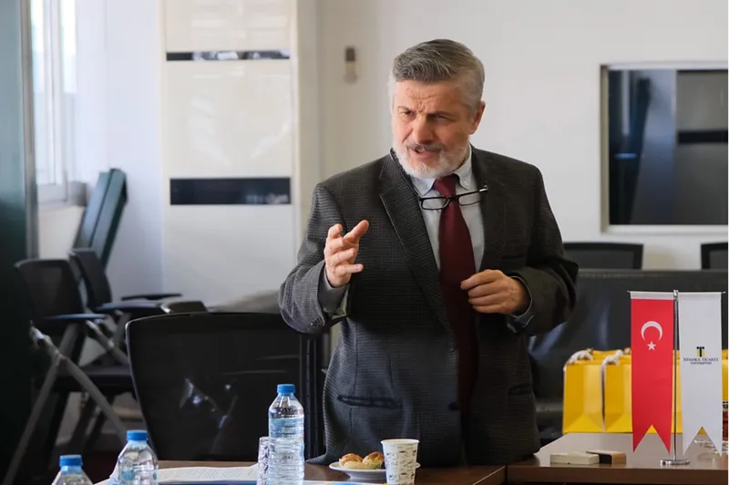 İstanbul Ticaret Üniversitesi'nde tekstil ve çevre çalıştayı düzenlendi