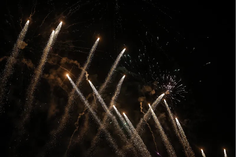 Adana ve Mersin'de yeni yıl kutlandı