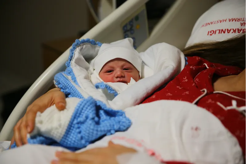 Adana'da yılın ilk bebeği "Poyraz" oldu