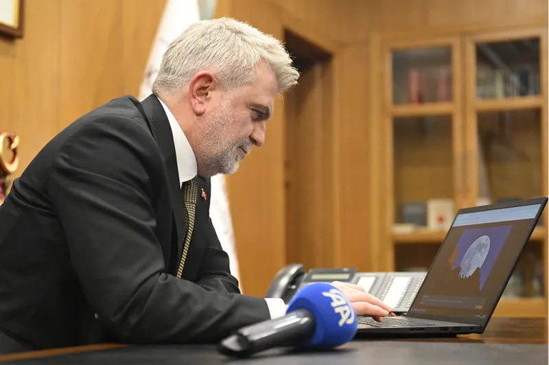 Kahramanmaraş Büyükşehir Belediye Başkanı Görgel, AA'nın "Yılın Kareleri" oylamasına katıldı