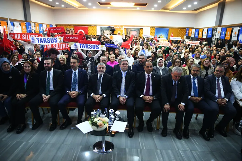AK Parti Genel Başkan Yardımcısı Sırakaya, Mersin'de konuştu: