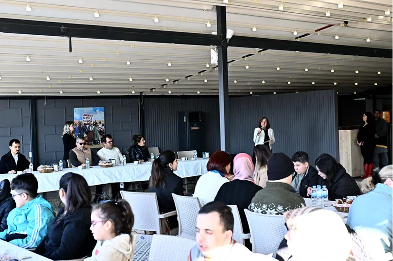 Muratpaşa'da "Beyaz Baston" farkındalık etkinliği düzenlendi