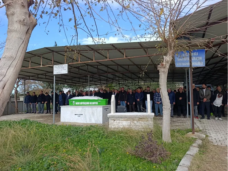 Hatay'da tabancayla vurularak ölen genç kızın cenazesi defnedildi