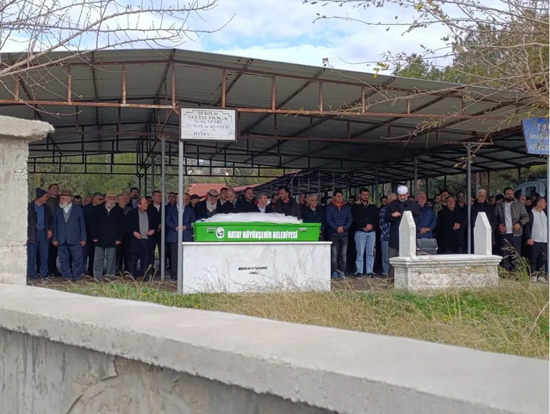 Hatay'da tabancayla vurularak ölen genç kızın cenazesi defnedildi