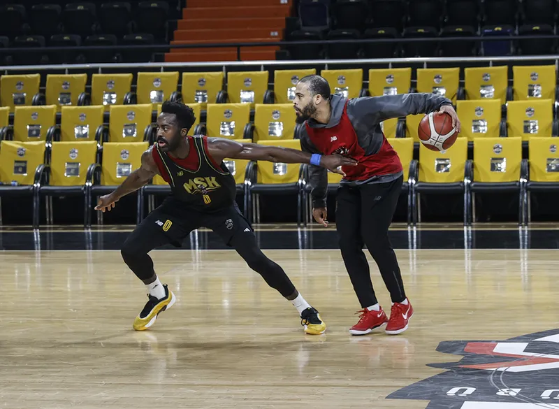  Mersin Spor ligin ikinci yarısında çıkışa geçmek istiyor