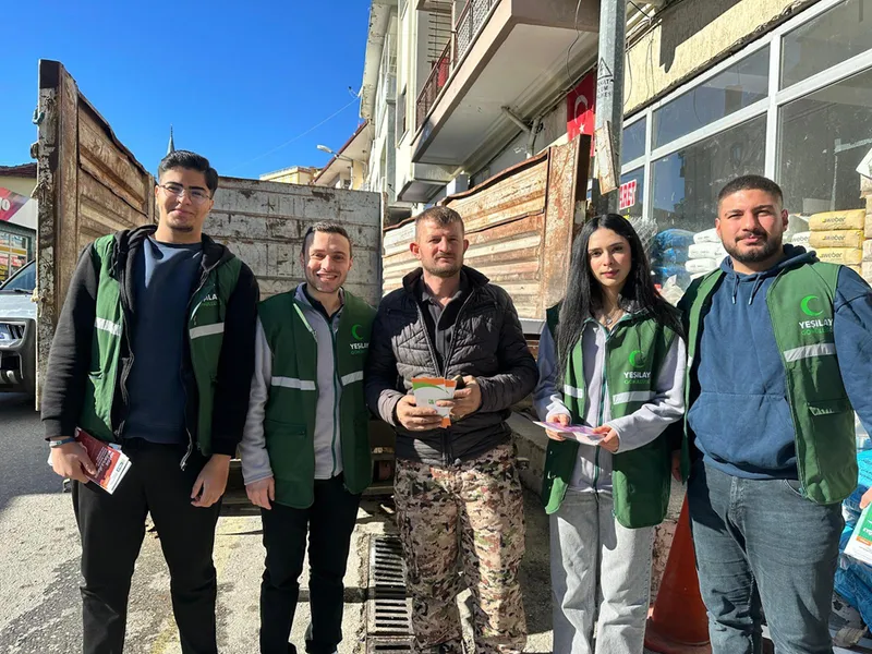 Yeşilay'dan Akseki'de esnafa ziyaret