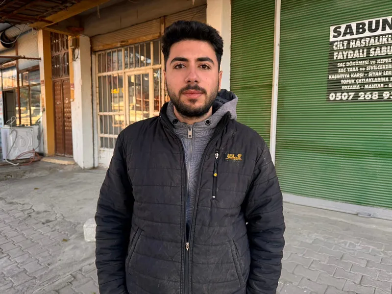 Hatay'da kuyumcudaki silahlı soygun güvenlik kamerasında