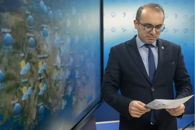 Yurtta hafta boyunca soğuk ve yağışlı hava etkili olacak